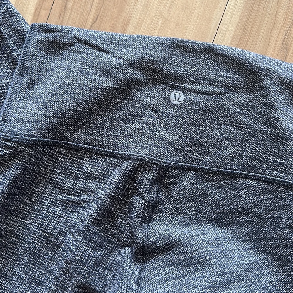 lululemon twill grey yoga pants - Picture 2 of 3